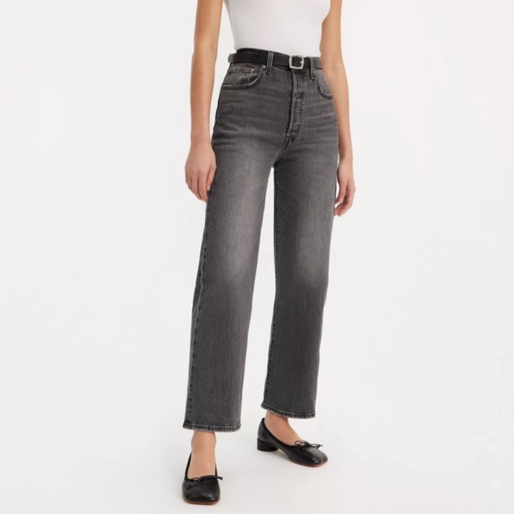 Levi’s Ribcage Straight Ankle Jeans Size 26